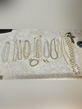 Vintage Antique Classic Pearl and Bead Necklace Set - Ivory and Gold Tones
